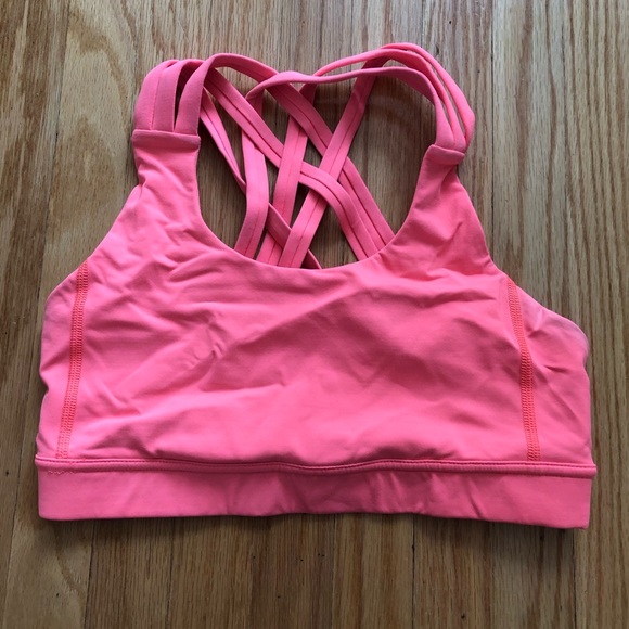 Lululemon - Picture 11 of 16